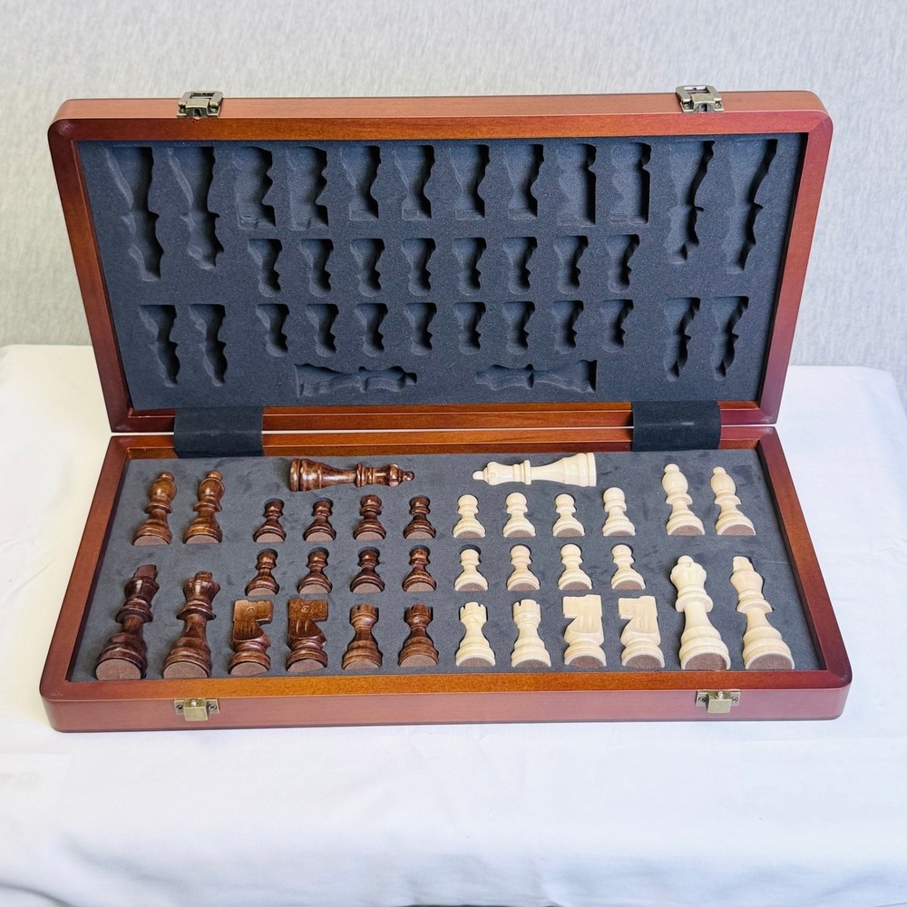 Elongdi Wooden Chess Set Folding Board with Storage Staunton Pieces Brown Tan